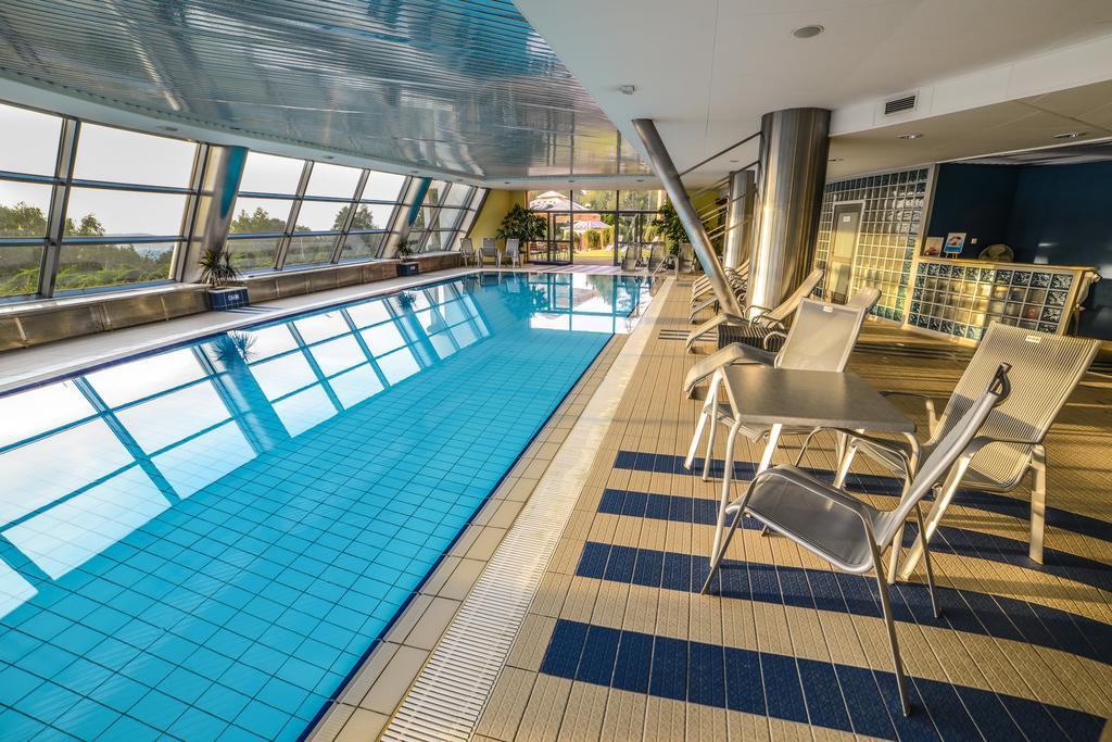 Hotel Belweder Ustroń Εξωτερικό φωτογραφία The pool at the 101 on Mary