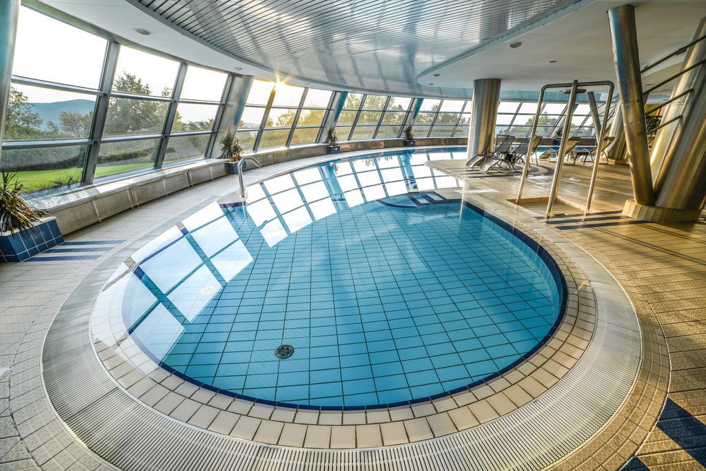 Hotel Belweder Ustroń Εξωτερικό φωτογραφία Indoor pool